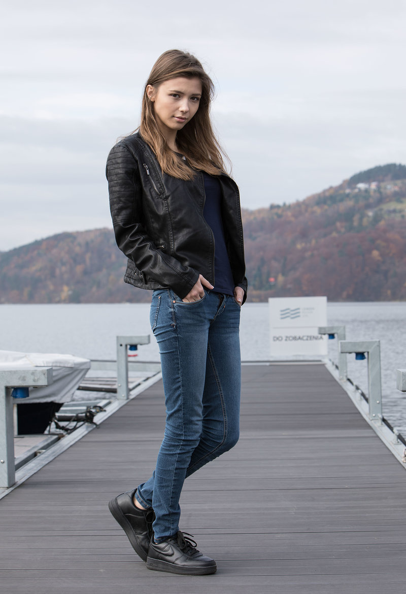 Виктория, 44 года, 1 размер груди